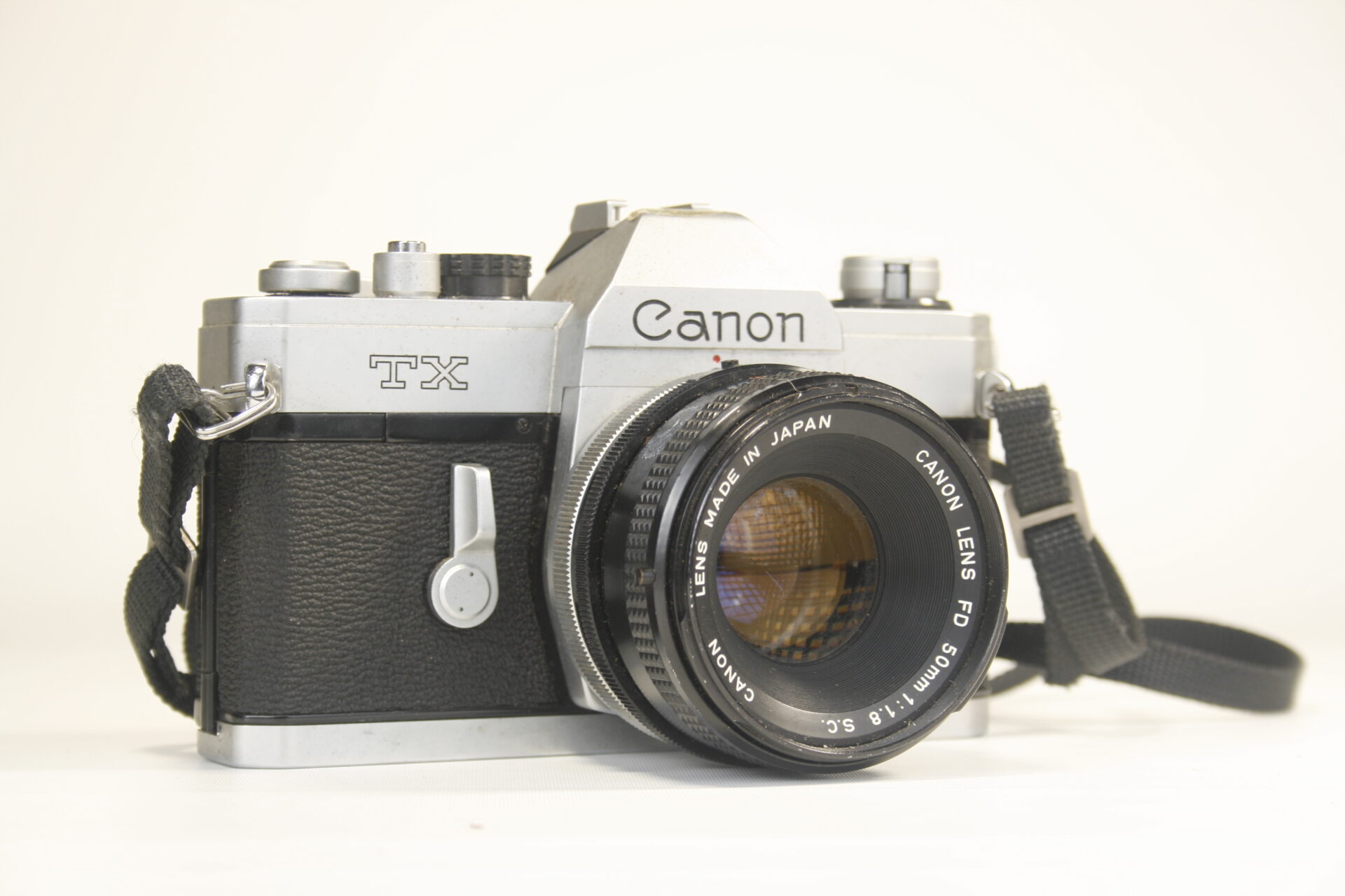 Canon TX. 35mm. SLR camera. 1975-1979. Japan
