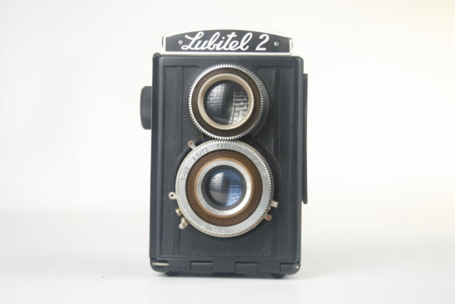 Lubitel 2 1954-1980 6x6 TLR camera