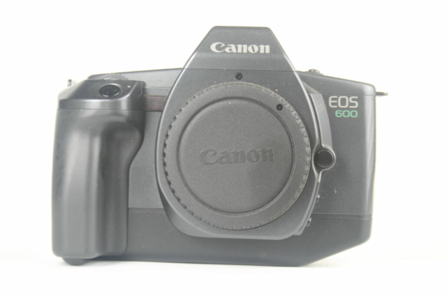 Canon EOS 600 (EOS 630 America & EOS630 QD Japan) SLR camera. 1989. Japan.