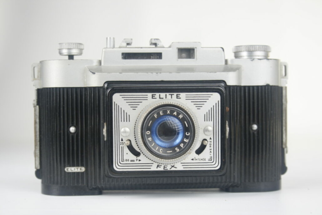 Fex Elite. Viewfinder camera. 620 film camera. 1953-1960. Frankrijk.