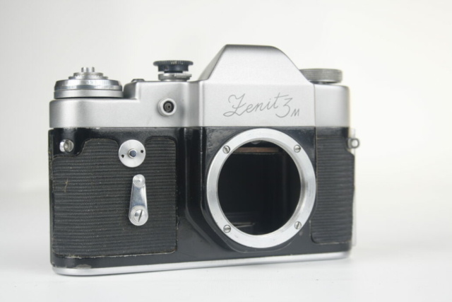 Zenit 3M. 35mm SLR camera. 1962-1970. USSR.