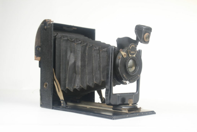 Plaatcamera met Spezial Aplanat F 13.5mm lens