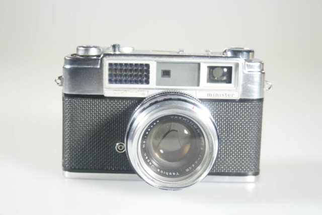Yashica Minister II. 35mm rangefinder camera. 1962. Japan
