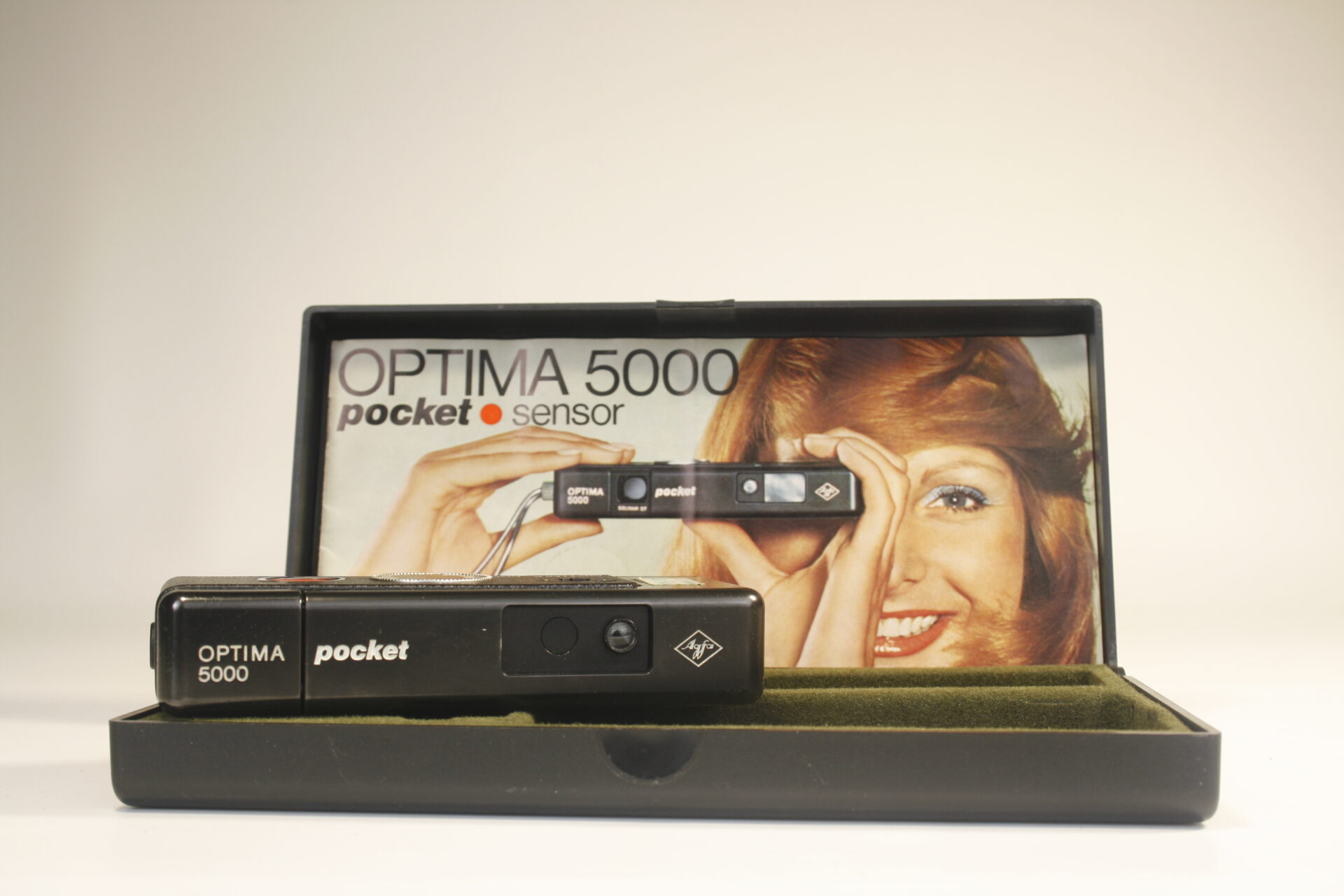 Agfa Optima 5000 Pocket Sensor camera. 110 cartridge. 1974-1977. Duitsland
