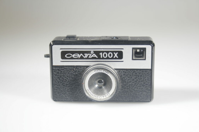 Centia 100x. 126 cartridge. 1990. Hong Kong