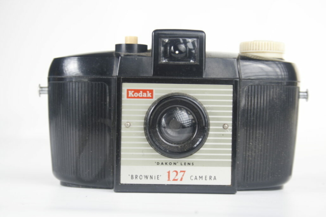 Kodak Brownie 127. Box camera 127 film. 1954. Engeland.