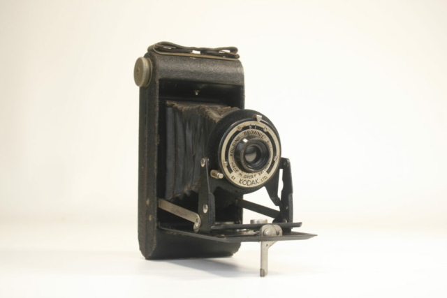 Kodak Folding Brownie Six-20. 620 rolfilm. 1937-1940. Engeland