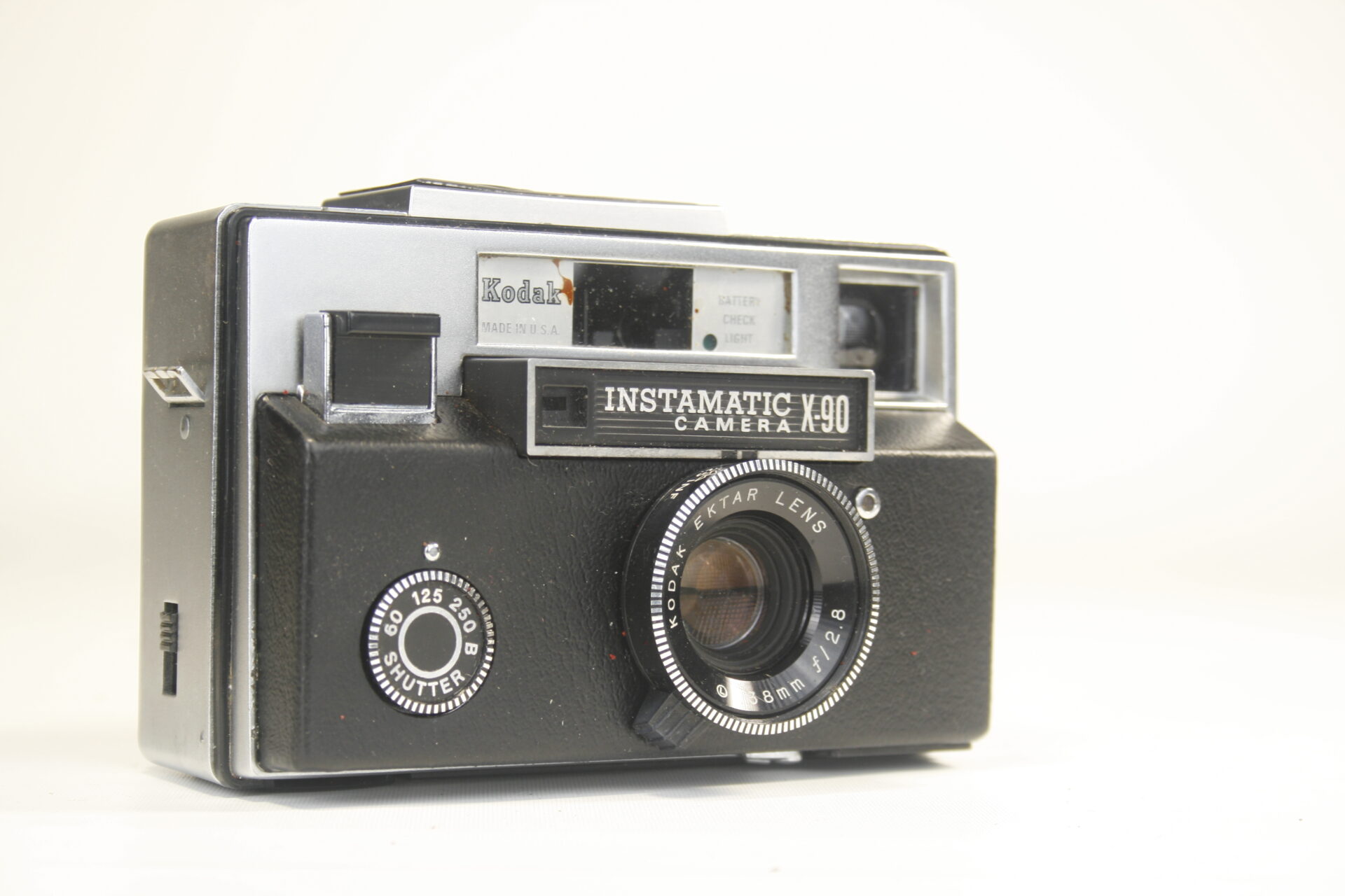 Kodak Instamatic X-90. 126 cartridge camera. 1970-1973. USA
