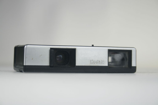Kodak Pocket Instamatic 300. 110 cartridge film. 1972. Duitsland