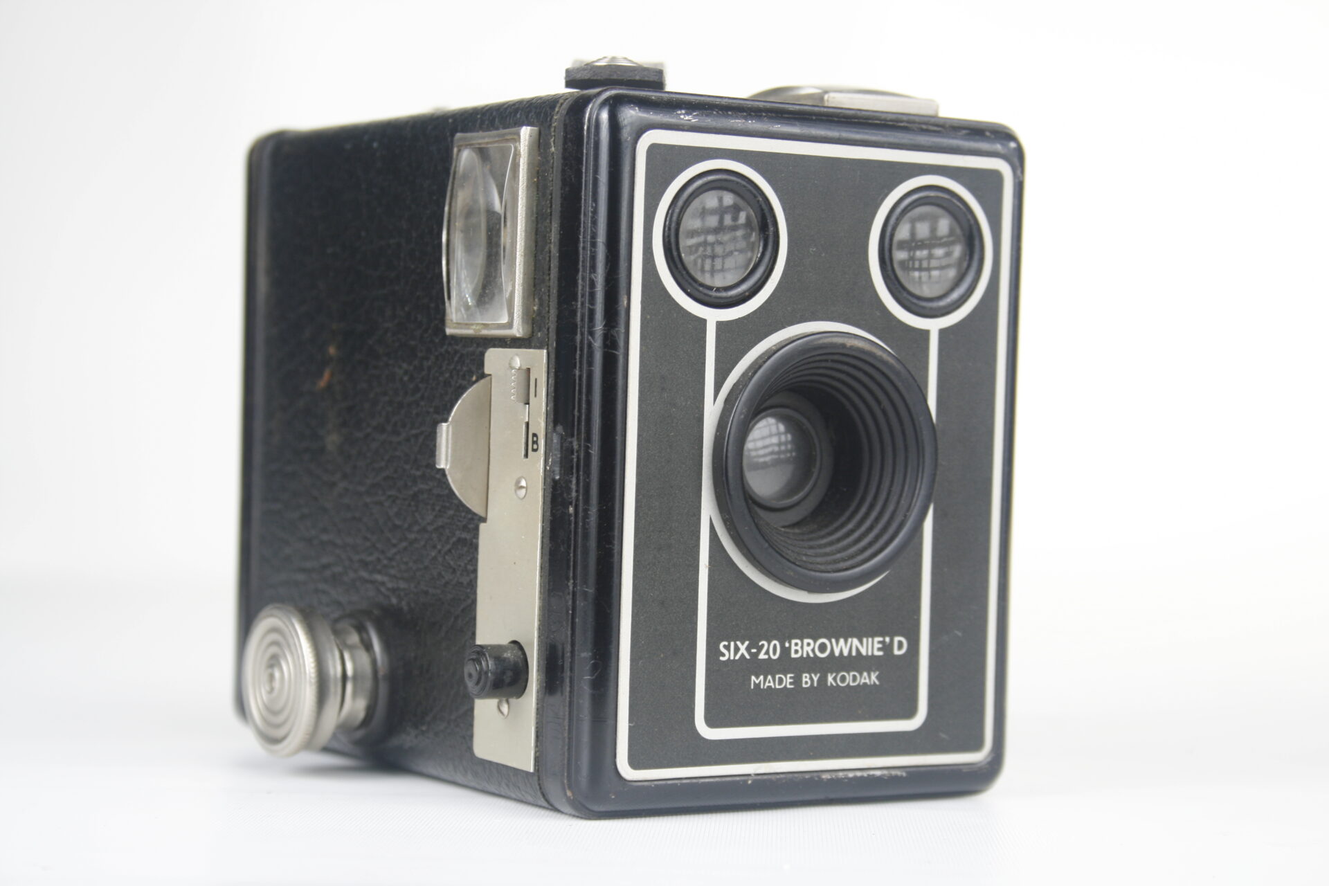 Kodak Six-20 Brownie D. 620 film. 1964-1957. Engeland.