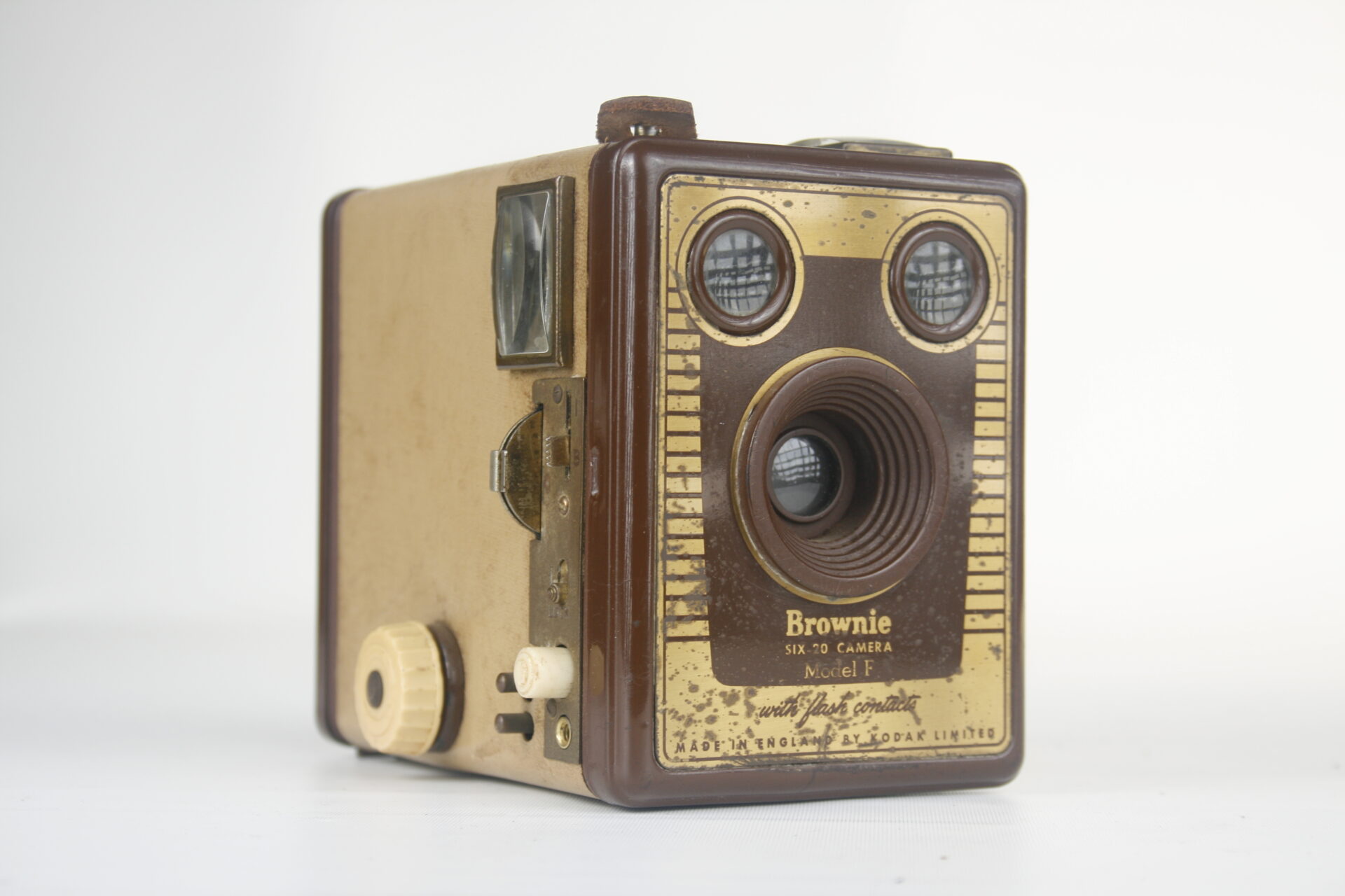 Kodak Six-20 Brownie. Model F. 620 Film Box camera. 1955-1957. Engeland