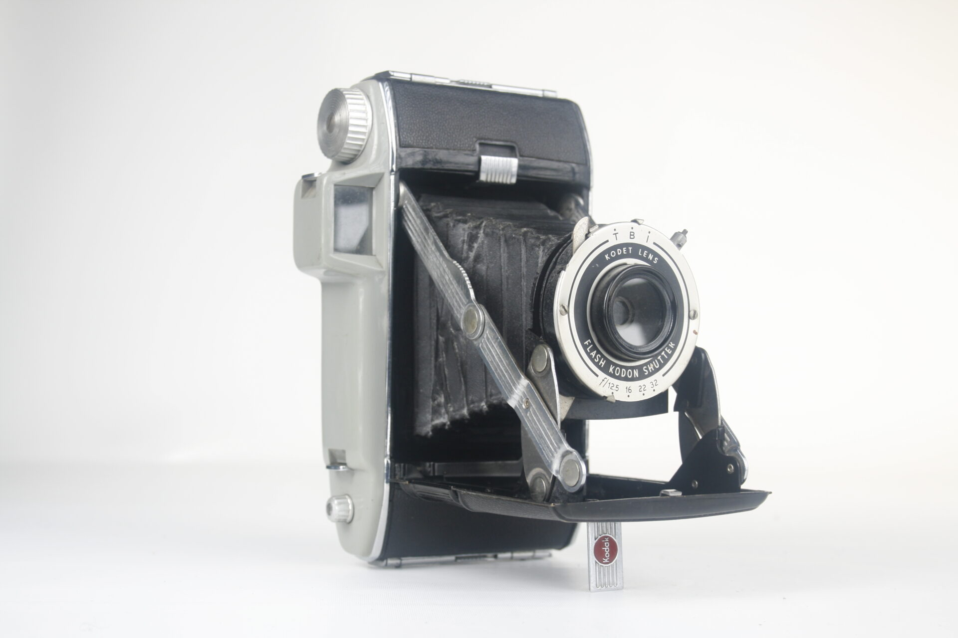 Kodak Vigilant Junior Six-20. 6×9. 620 film. 1940-1948. USA en Canada