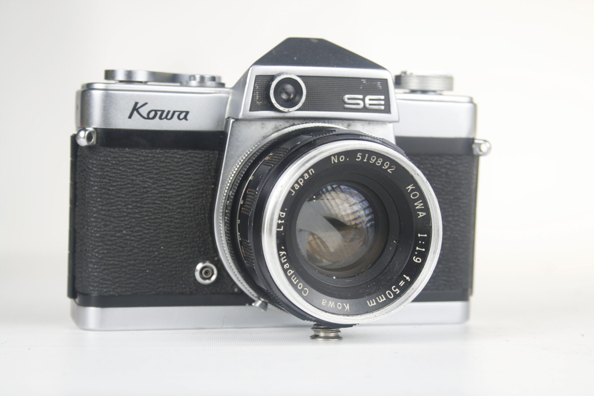 Kowa SE. SLR camera. 35mm film. 1964.-1969 Japan