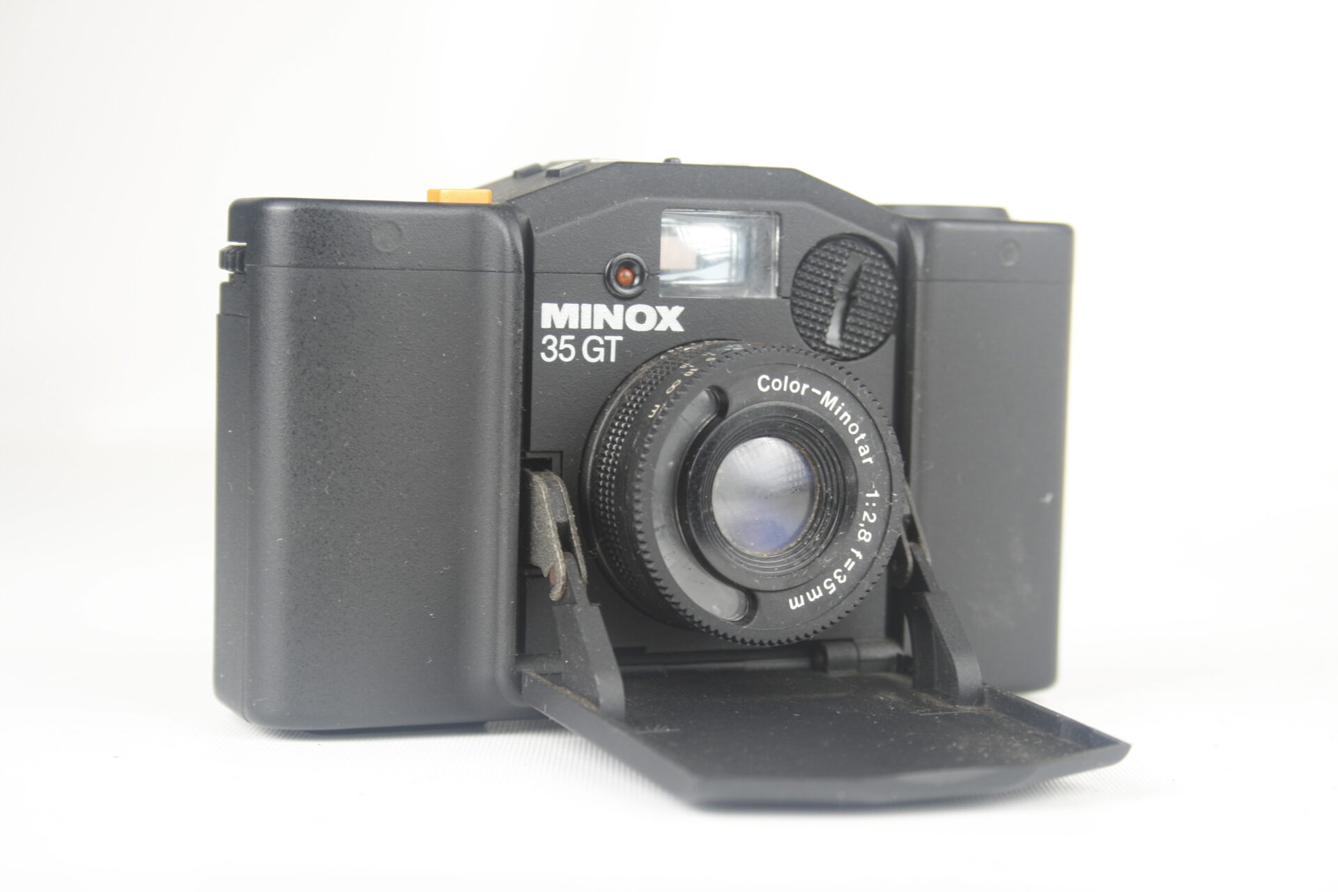 Minox 35 GT. 35mm camera. 1981.  Duitsland.