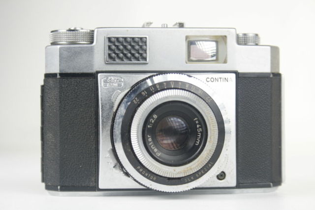 Zeiss Ikon Contina III. 35mm camera. 1959-1960. Duitsland.