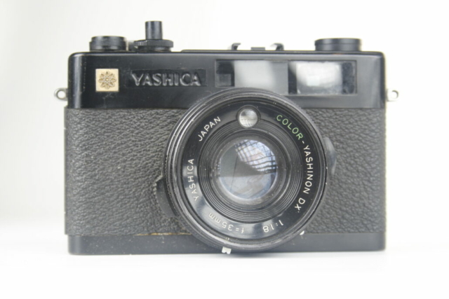 Yashica Electro 35 CC. 35mm rangefinder camera. Japan. 1970. Japan.