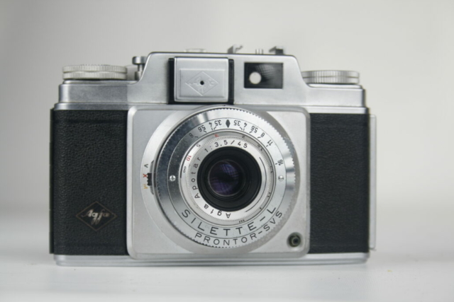 Agfa Silette L. Prontor-SVS. 35mm viewfinder camera. 1956. Duitsland.