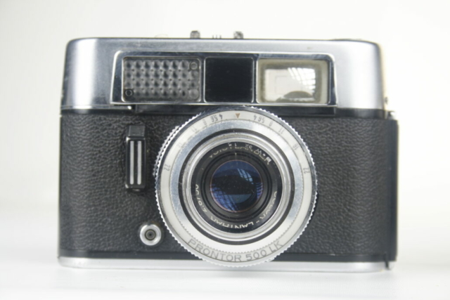 Voigtländer Vito CLR. Prontor 500 LK lens. 35mm rangefinder camera. 1963-1968. Duitsland.