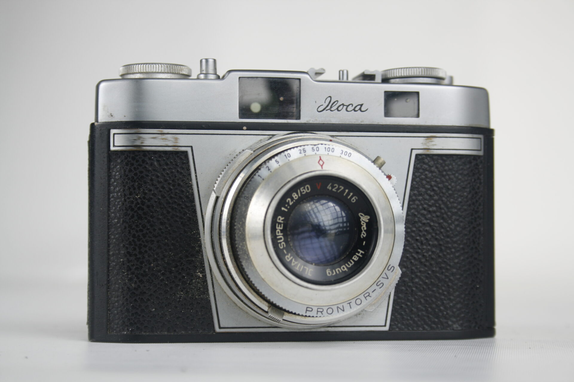 Iloca Rapid B. 35mm rangefinder camera. 1954-1958. Duitsland.