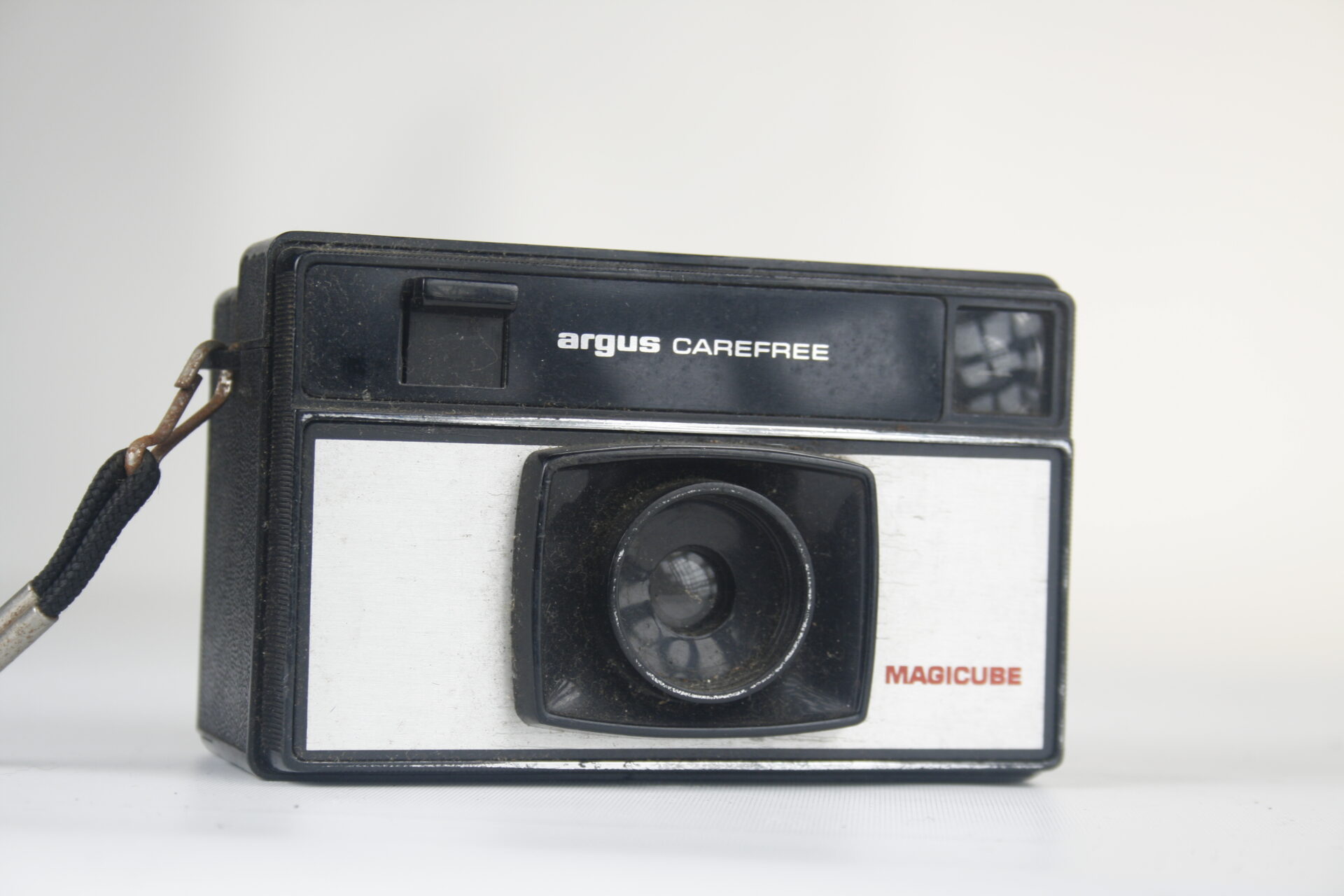 Argus Carefree.  Instamatic clone camera. 126 film. Ca.1975. USA.