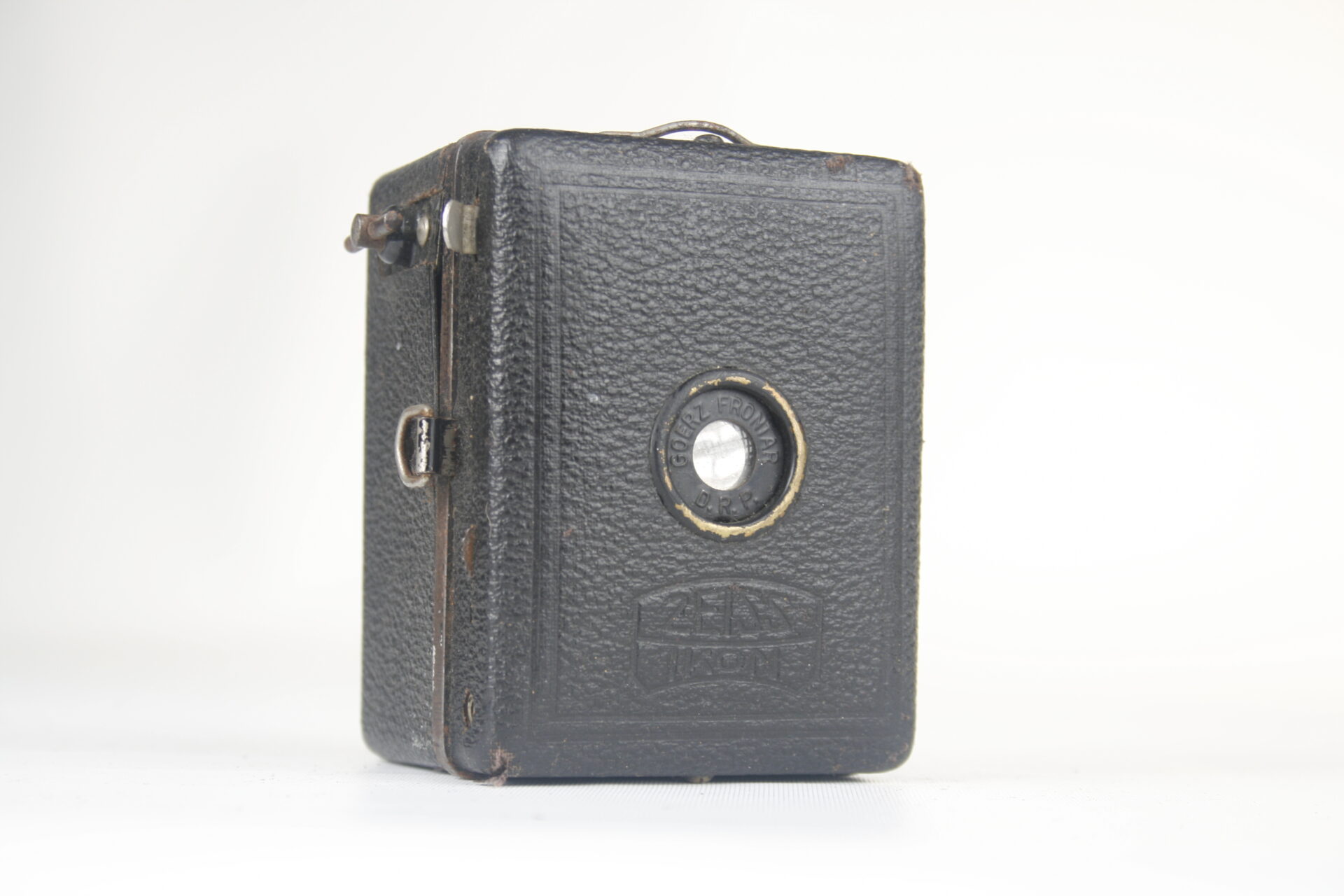 Zeiss Ikon Tengor Baby-Box. 127 film box camera. Ca. 1931. Duitsland