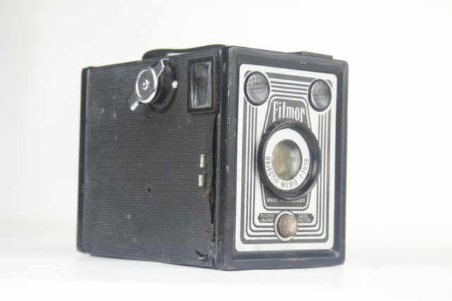 Vredeborch Filmor box camera. 120 film. 1955. Duitsland.
