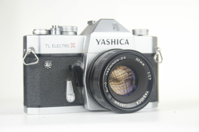 Yashica TL Electro X. 35mm SLR camera. 1968-1974. Japan.