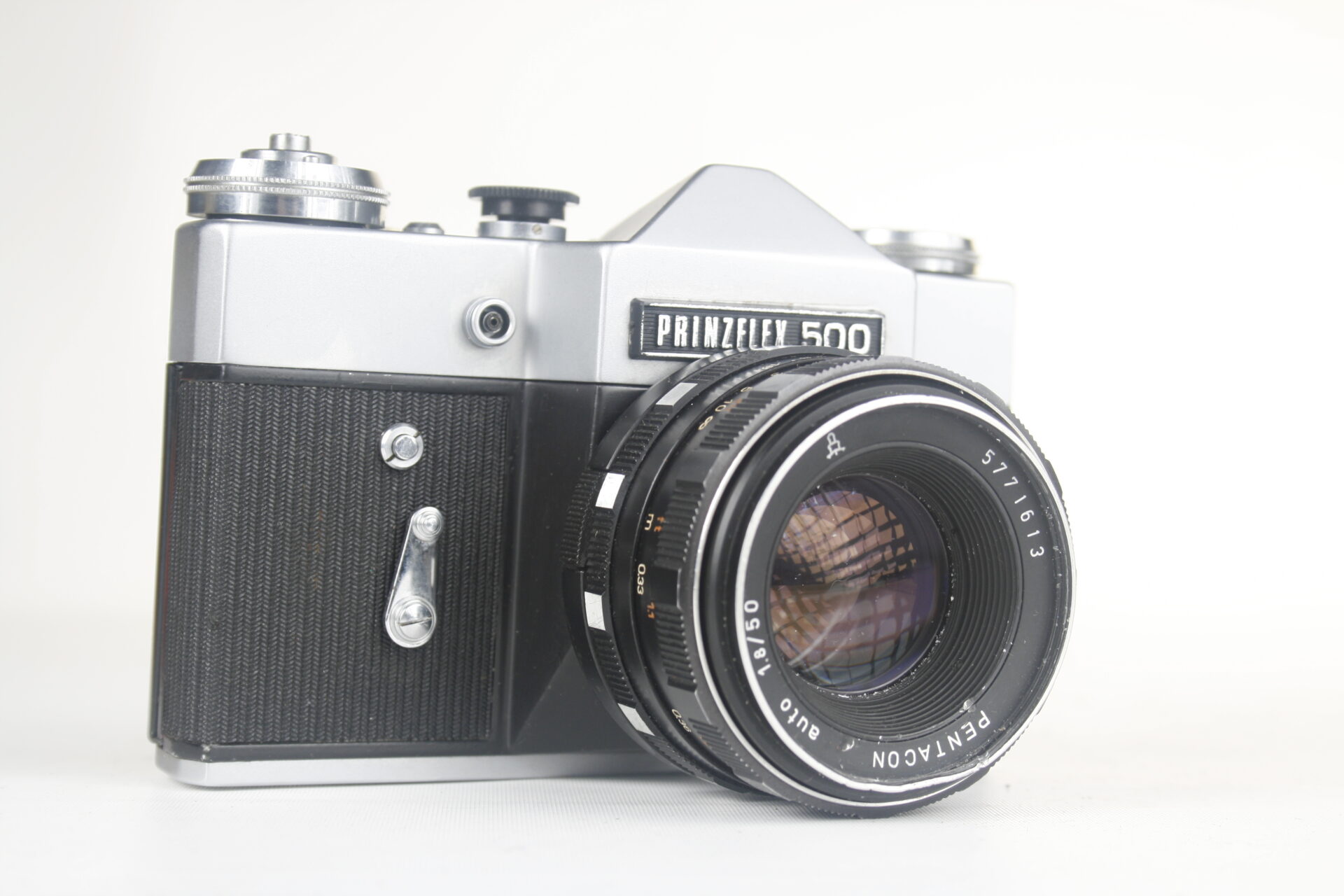 Prinzflex 500 (Zenit B. Export versie Engeland). SLR camera. 35mm film. 1972. USSR.