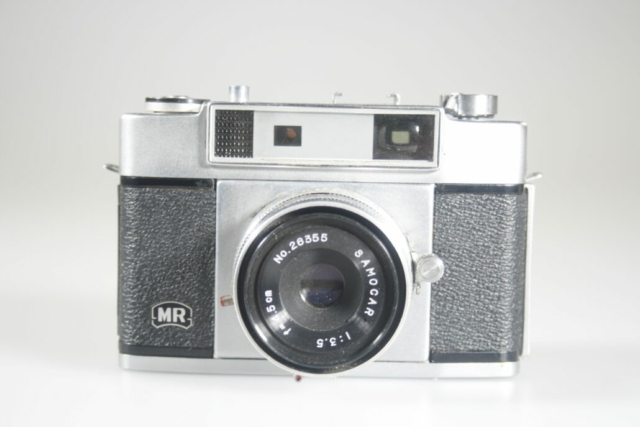 Samoca MR. rangefinder camera. 35mm film. 1961. Japan