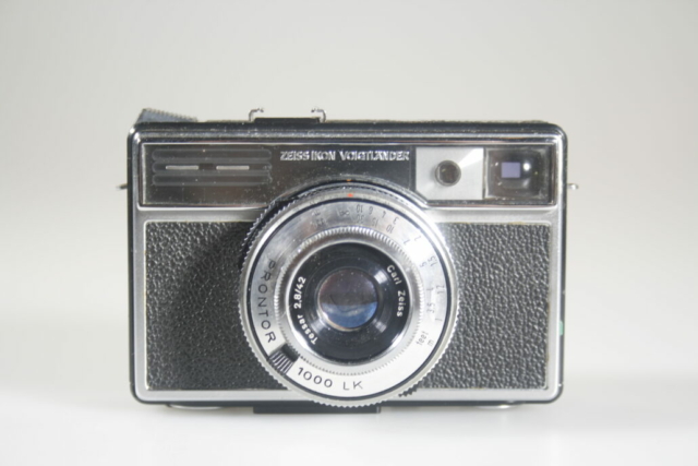 Voigtlander Vitessa 1000 SR. Rangefinder camera. 35mm. 1968. Duitsland