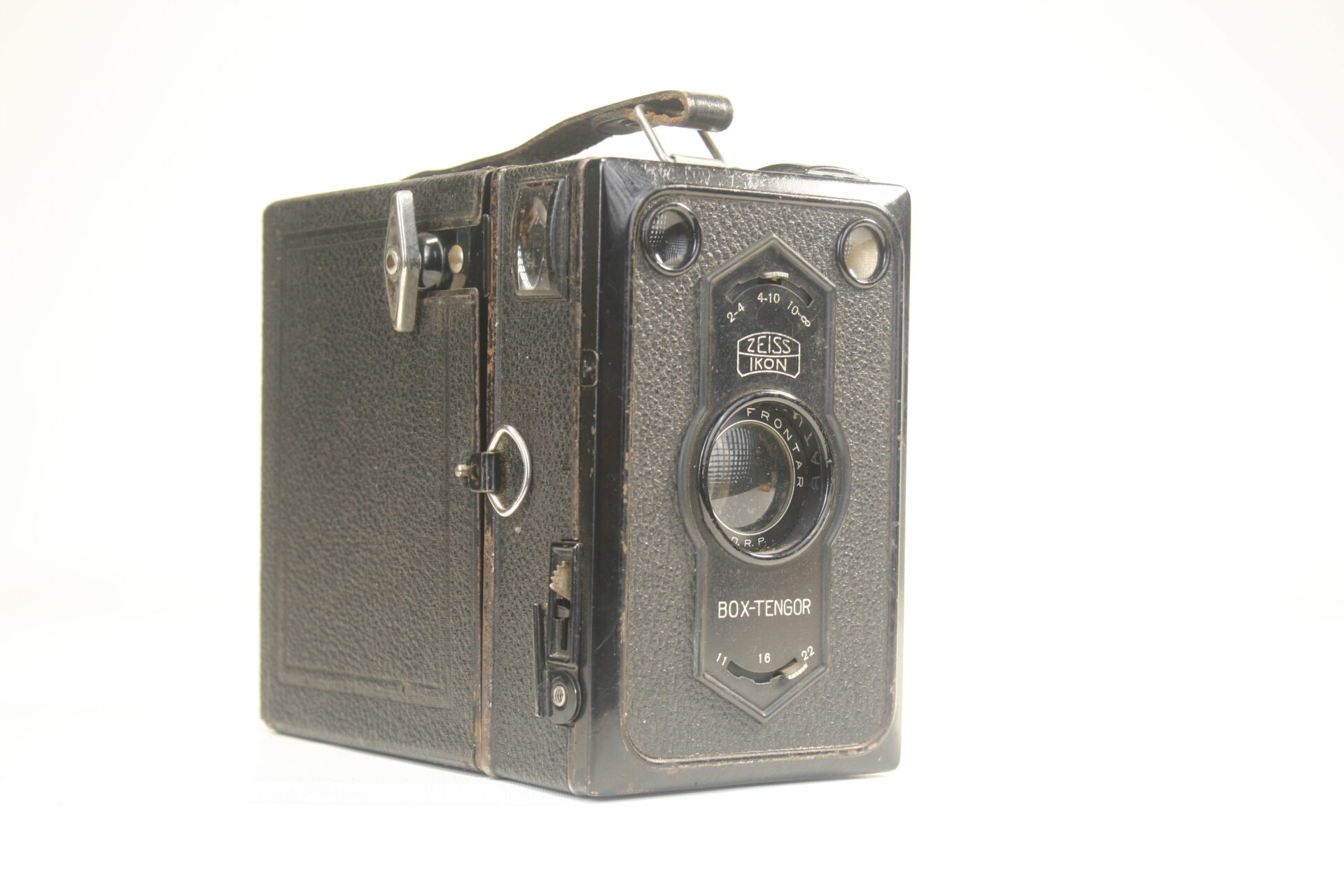 Zeiss Ikon Box Tengor. Frontar. 120 film box camera. Ca. 1928-1934. Duitsland