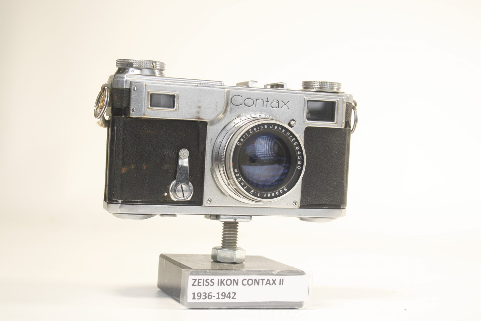Zeiss Ikon Contax II. 35 camera. 1936. Duitsland