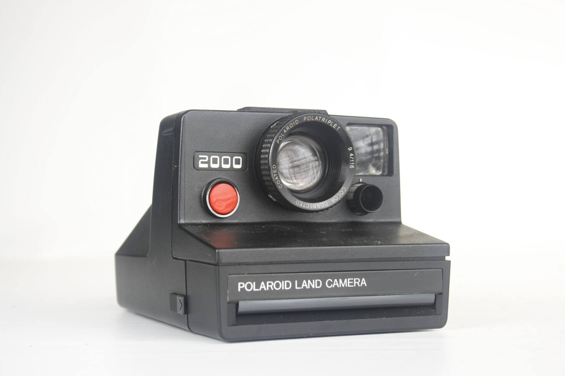 Polaroid Land Camera 2000. SX-70 integraal film. 1977. USA