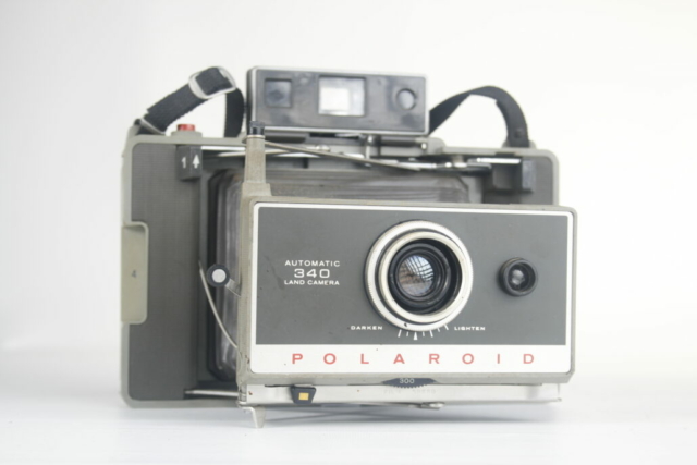 Polaroid Land Camera Automatic. Model 340. 100 Series Packfilm. 1969-1971. USA. 1