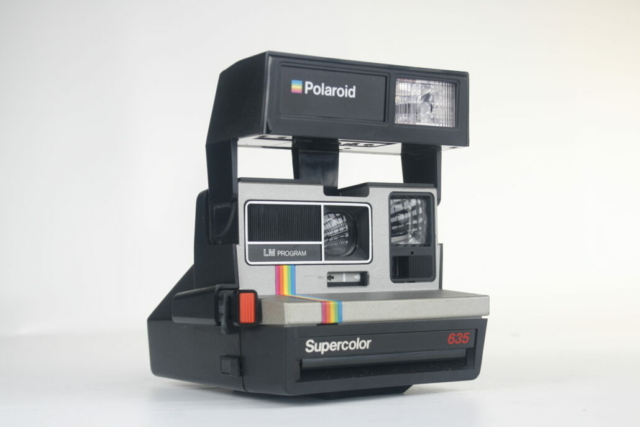 Polaroid Supercolor 635. Instant film camera. 19861992. USA