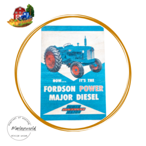 Houten plaatje. Afbeelding tractor. Fordson.